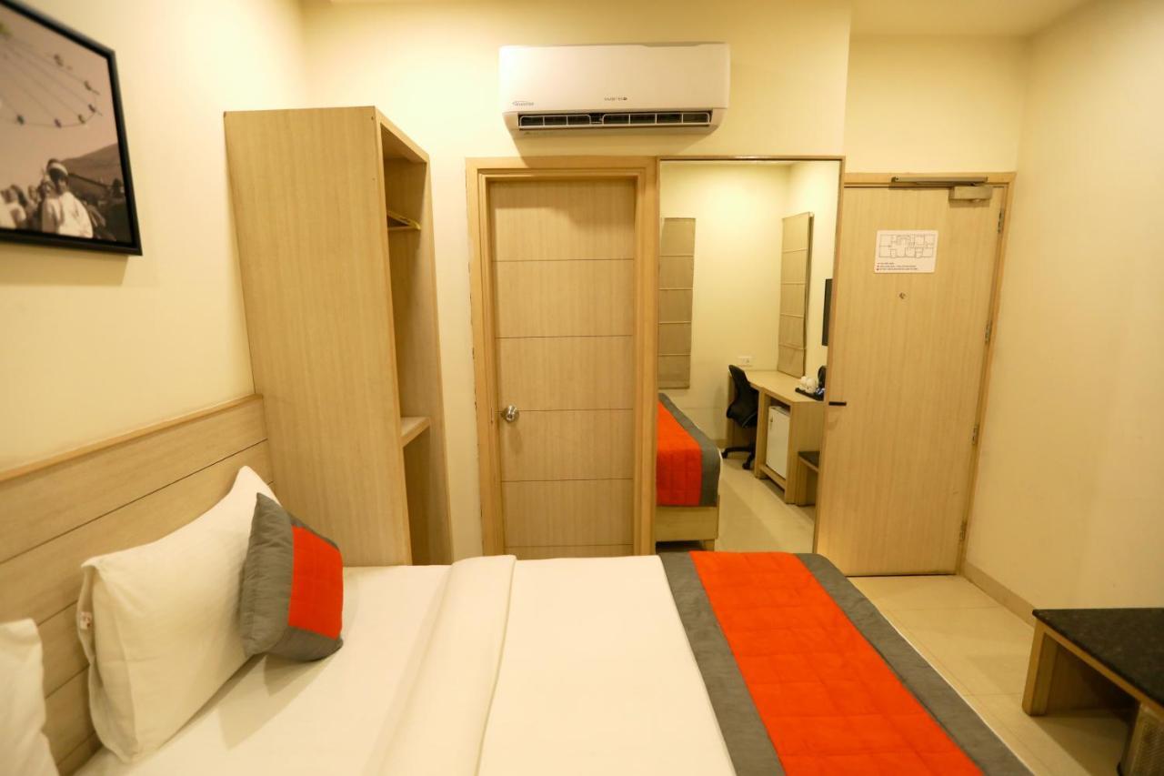 Perfect Plus Just 5 Mins Walk To Golden Temple Amritsar Bagian luar foto