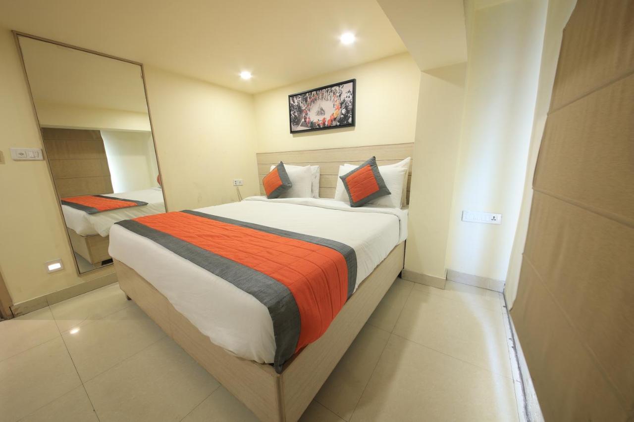 Perfect Plus Just 5 Mins Walk To Golden Temple Amritsar Bagian luar foto